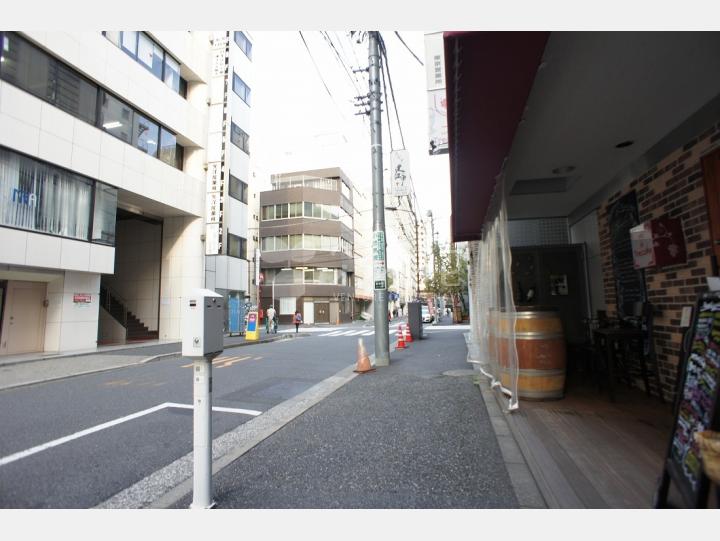 前面道路【石川第二ＬＫビル】