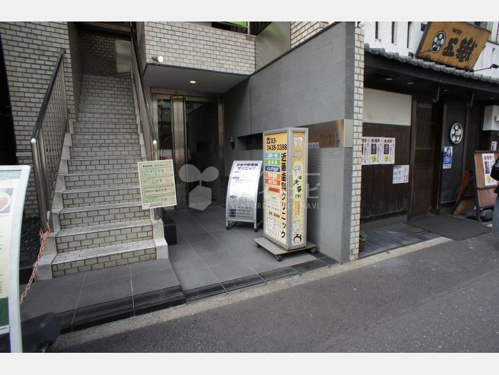 入口【クレッセント虎ノ門】