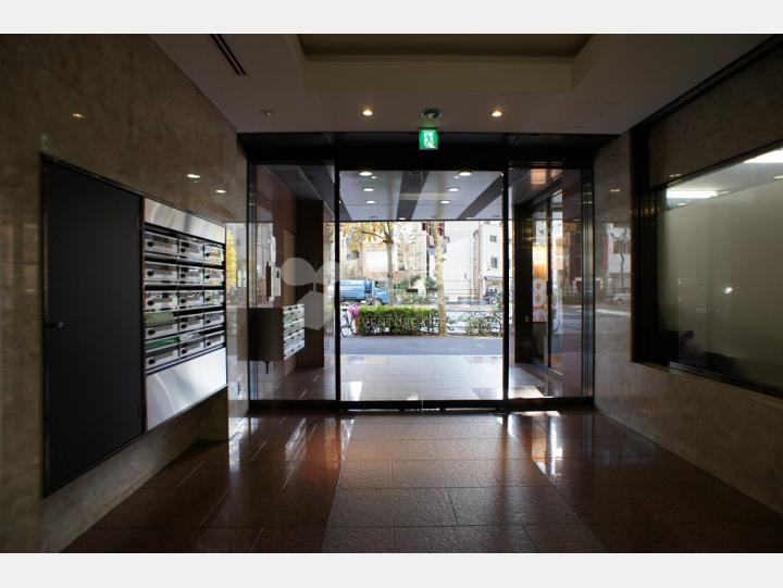 共用部通路【アルテビル東神田Ⅱ】