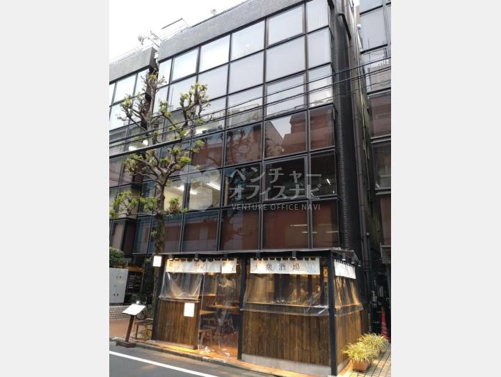 入口　新宿税理士ビル別館