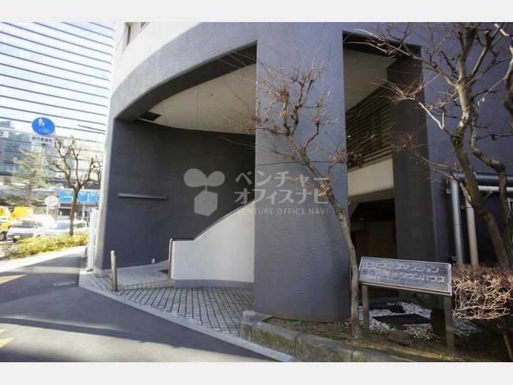 エントランス入口 【ライオンズマンション目黒青葉台タウンハウス】
