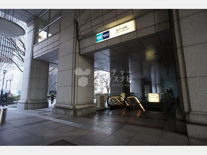 表参道駅 B5出入り口 【青山パラシオタワー(PALACIO TOWER)】