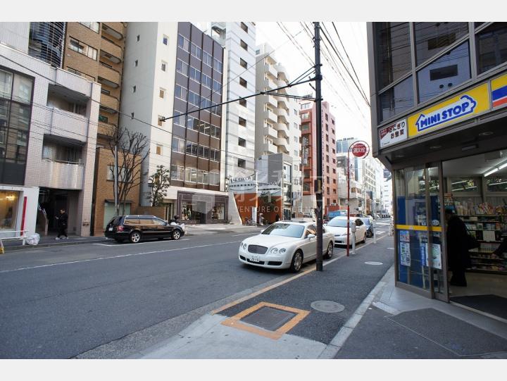 物件近くの通り　【南青山NCビル】