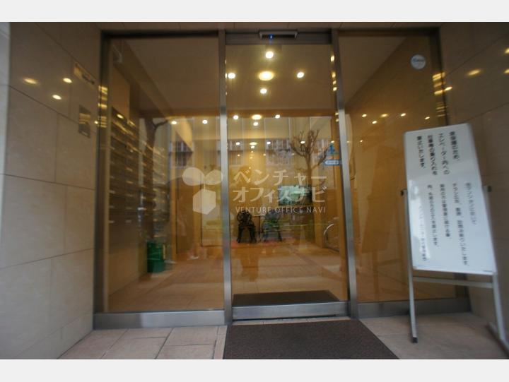 入口【メゾンドールニュー明石】