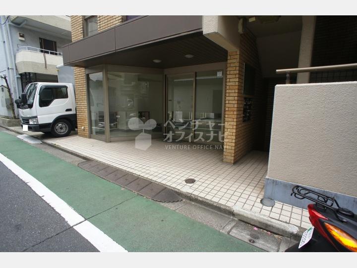 入口【岩上ビル】