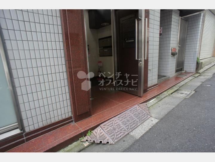 入口周辺【ＭＩＮＴＲＯＮ秋葉原】