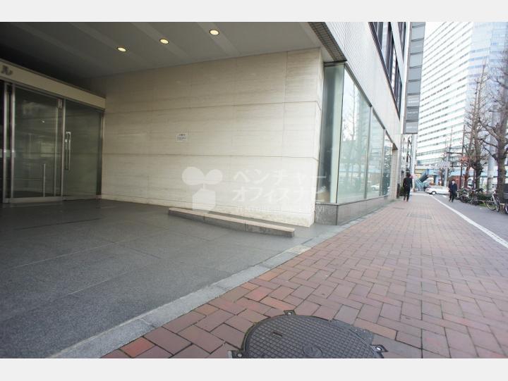 入口【銀座昭和通りビル】