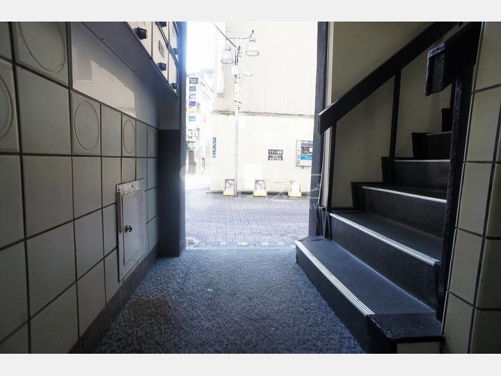 共用部分・通路【サンプラザ上野ビル】