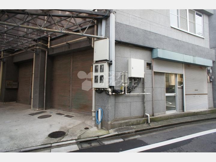 入口周辺【三恵大塚ビル】