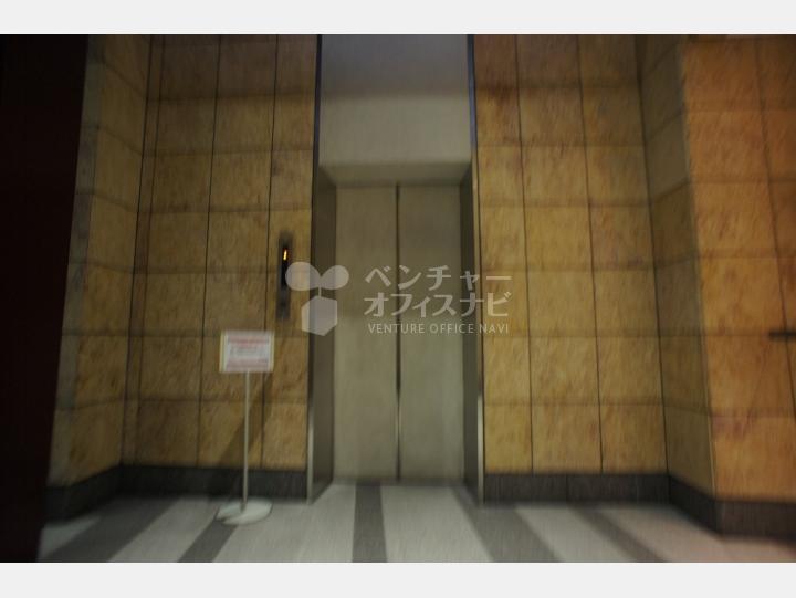 エレベーター【東京日産台東ビル】