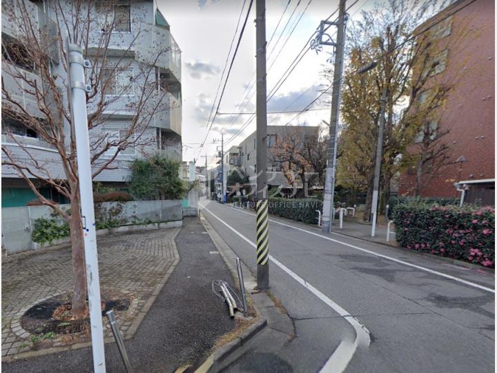 【前面道路】ハウスコーラル