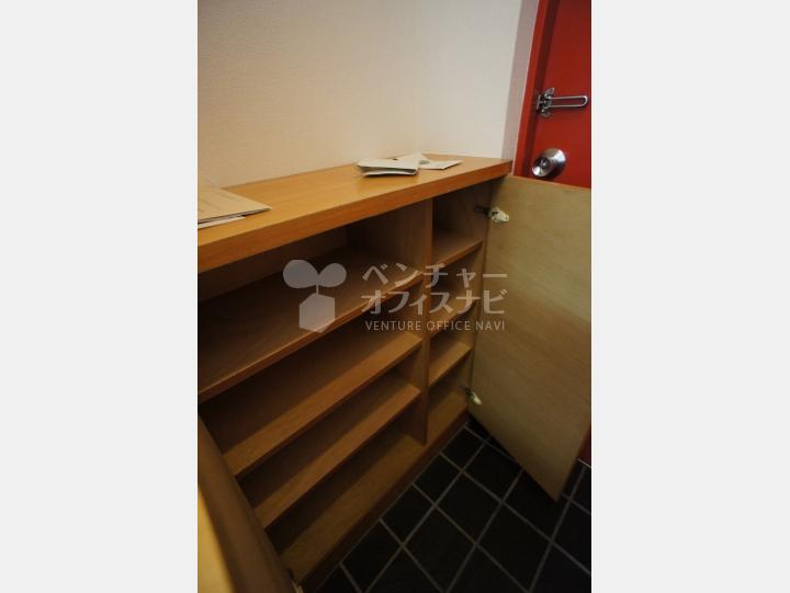 下駄箱 【パラシオン渋谷】