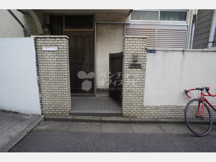 入口【南青山7丁目戸建】