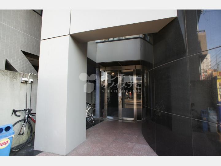 入口付近　【滝澤ビル】