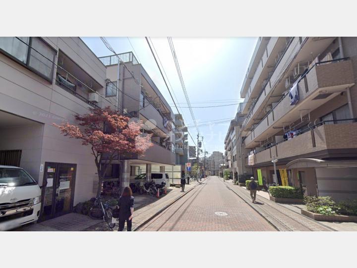 【前面道路】ファミーユカネコII