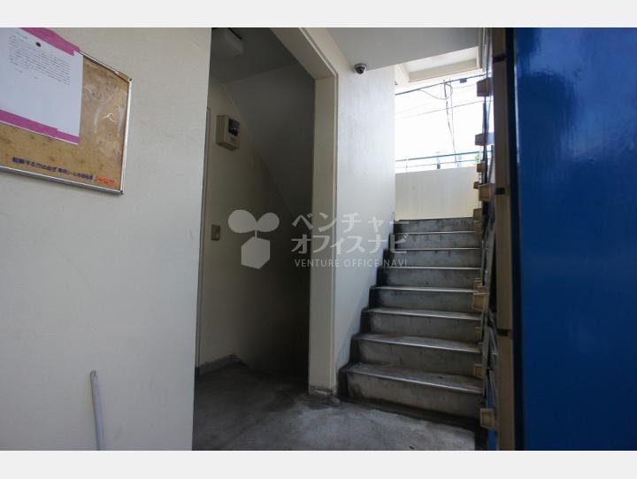 共用部通路【メゾン四谷】