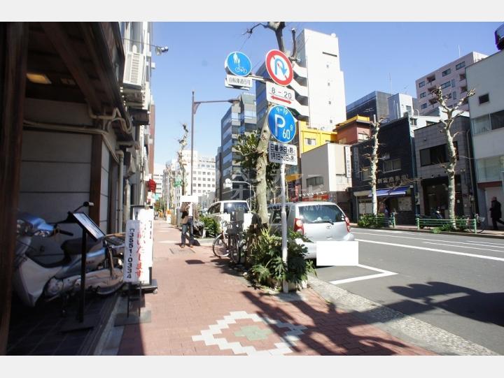 物件前通り【中里ビル】