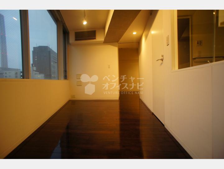 LDK 10.8畳 【イプセ渋谷】