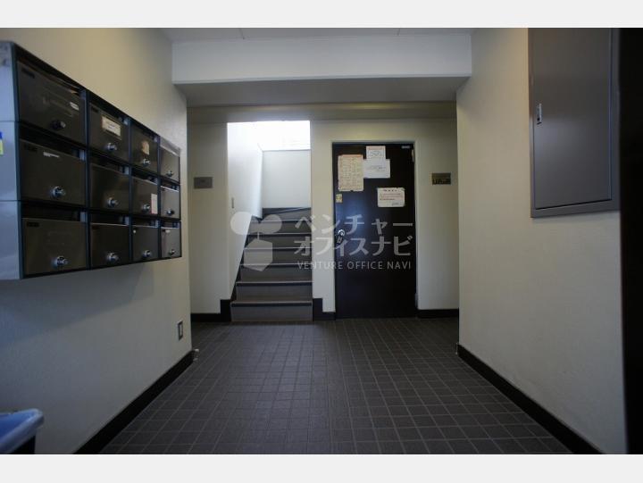 エントランス　【クレセント恵比寿】