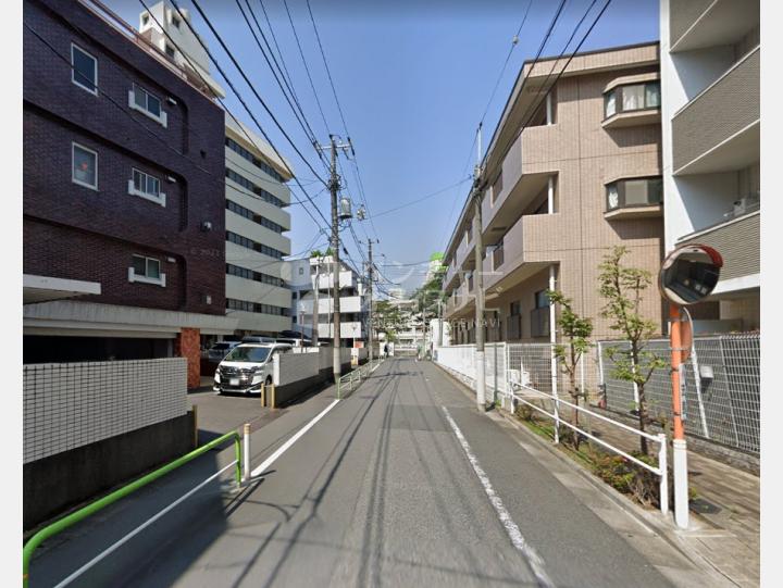 【前面道路】第三ルナマンション