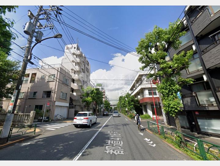 【前面道路】ビアンカ目黒