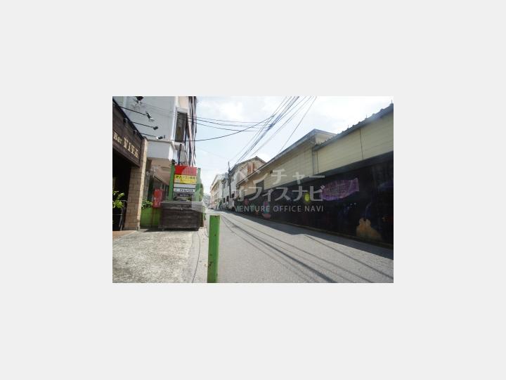 前面道路【神谷ビル】
