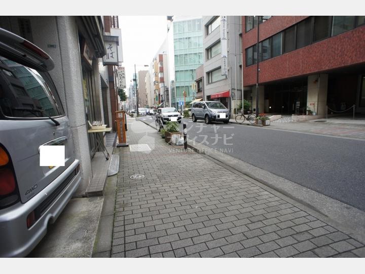 前面道路【神田松楠ビル】
