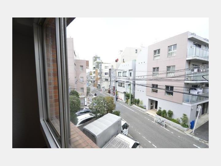 302眺望【ビジデンス千駄ヶ谷】