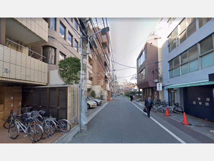 【前面道路】オクヤビル