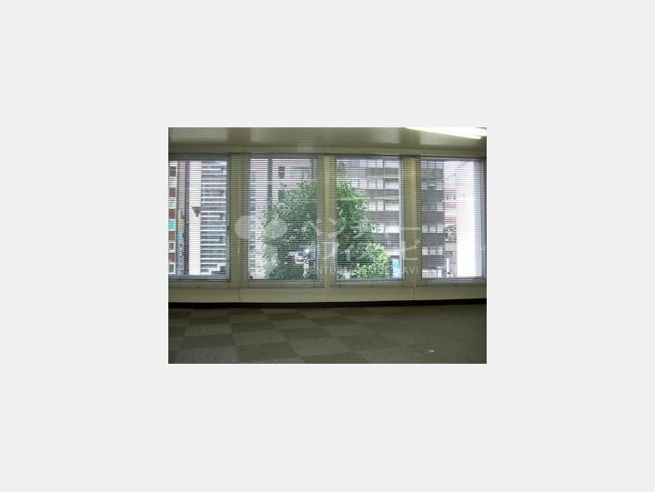 三宅ビル 室内