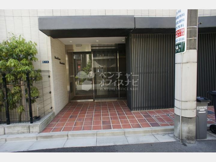 入口【マナハウス南麻布(MANAHOUSE MINAMIAZABU)】