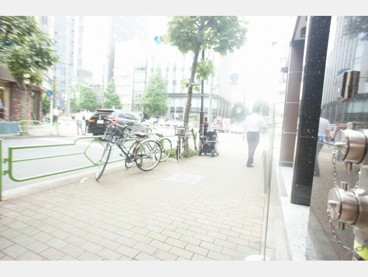 前面道路【たちばなやビル】