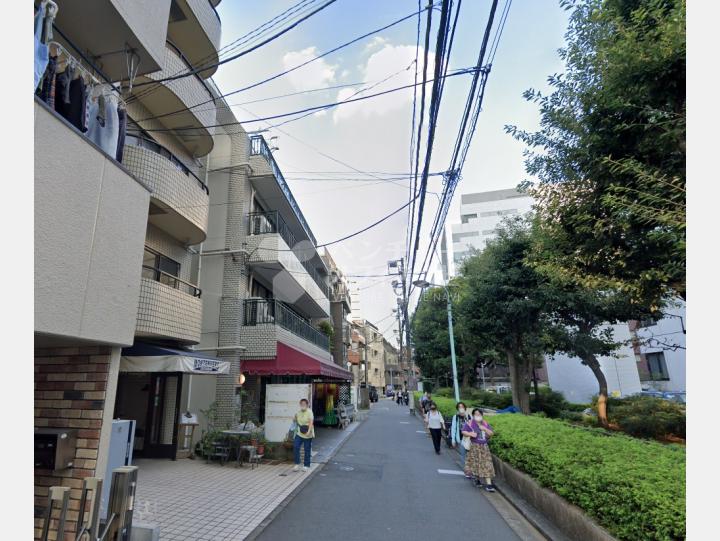【前面道路】デリス第２ビル
