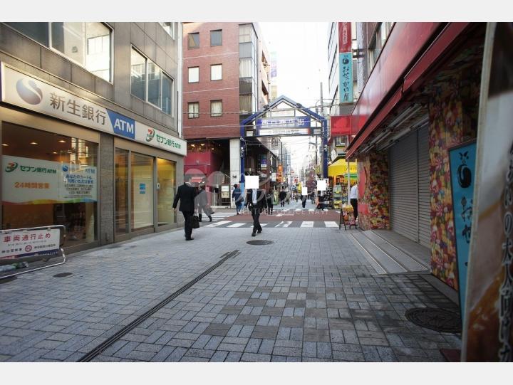 前面道路【神田オールビル】