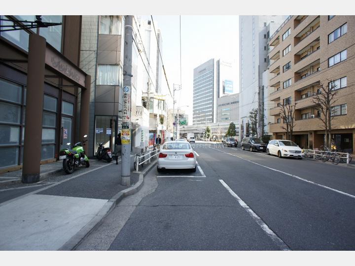 物件近くの通り　【南青山NCビル】