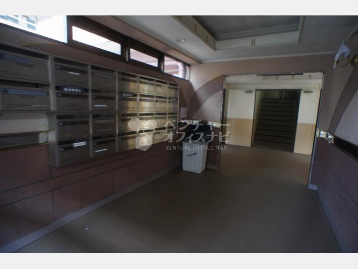 エントランス【諏訪町マンション】