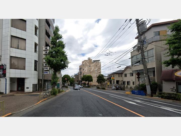 【前面道路】本郷シャトル