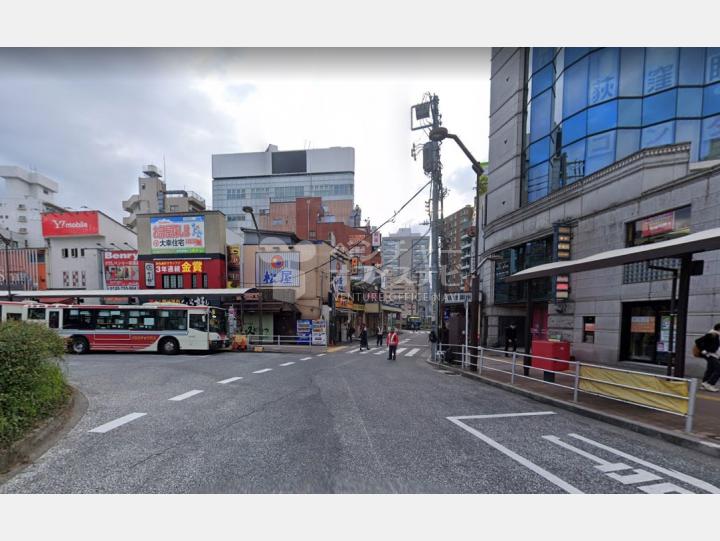 【前面道路】駅前広場ビル