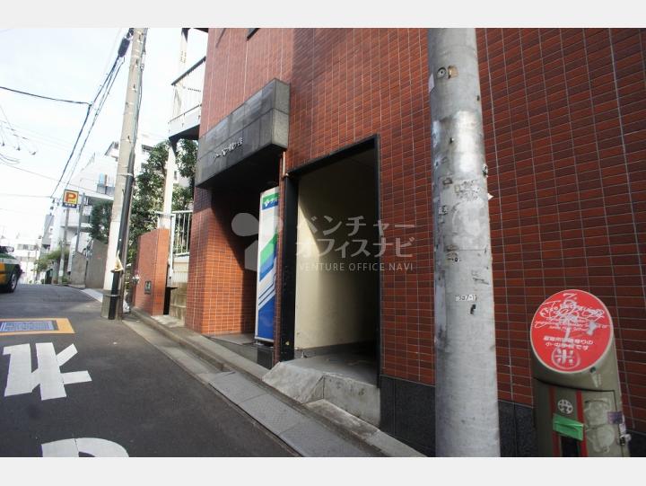 入口周辺【アーバン幡ヶ谷】