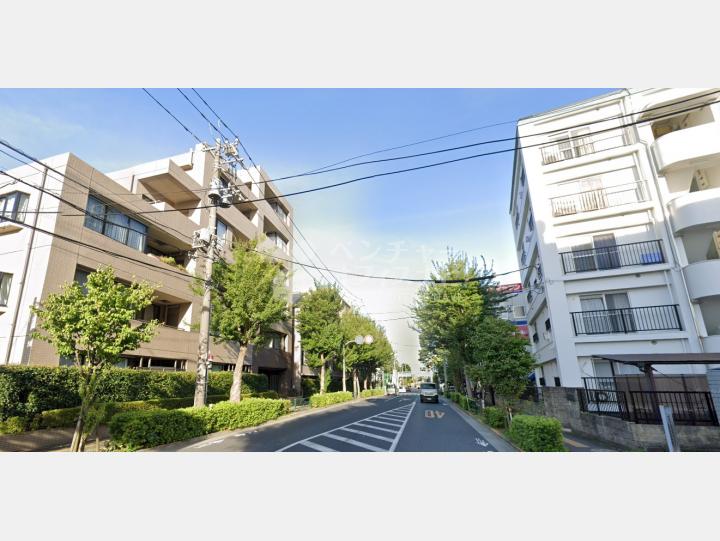 【前面道路】ロイヤルステージ井草