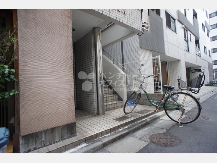 入口【奥田ビル】
