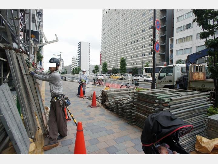 物件前の通り【タキカワ大久保ビル】