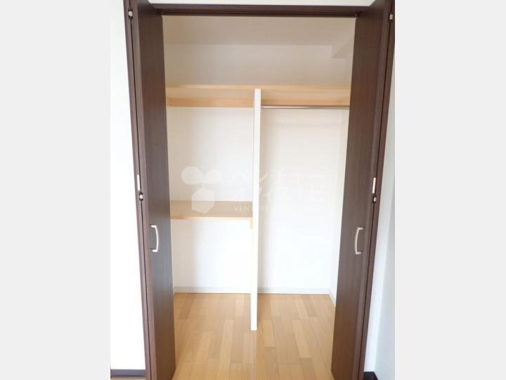 【秀和五反田駅前レジデンス】