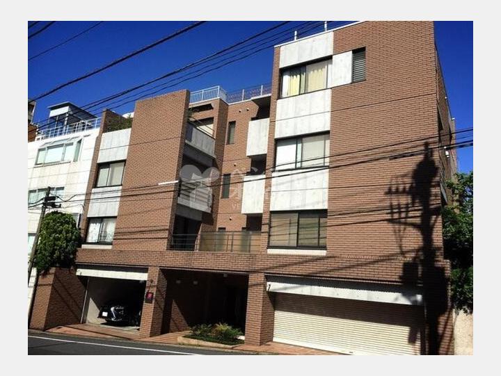 外観【Ｋ’ｓ　ＦＬＡＴ】