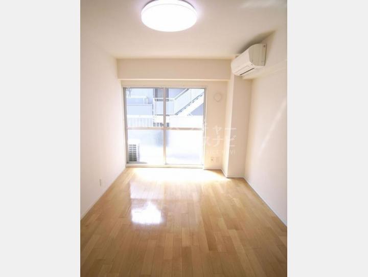 6.5帖洋室【シティ市ヶ谷】