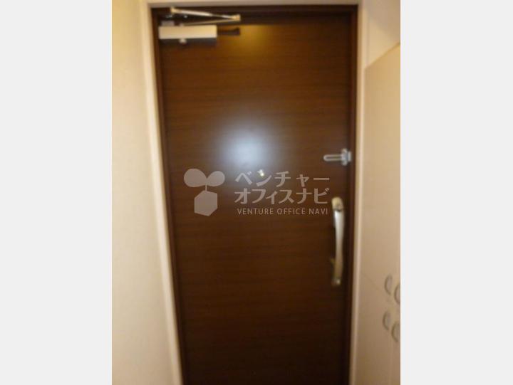 ３０１玄関【プレシャスコート虎ノ門】