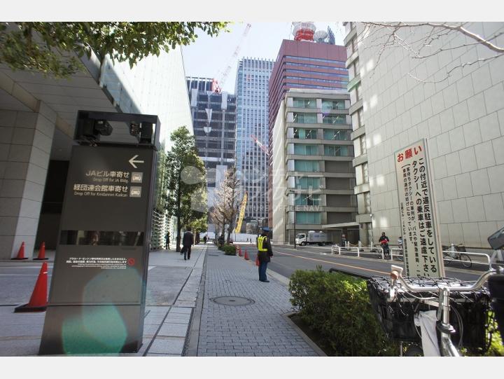 前面道路【ＪＡビル】