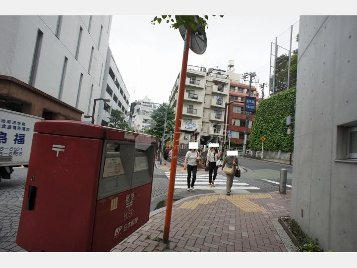 前面道路【HOU】