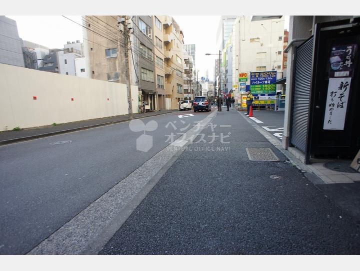 物件前通り【錦和ビル】