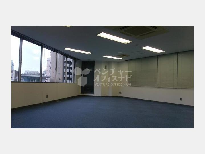 室内【ＹＳビル】